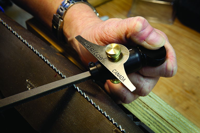 Veritas Handsaw File Holder Popular Woodworking Magazine