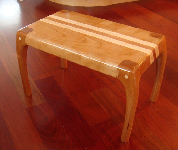 Maloof-style Joinery Revealed in Footstool