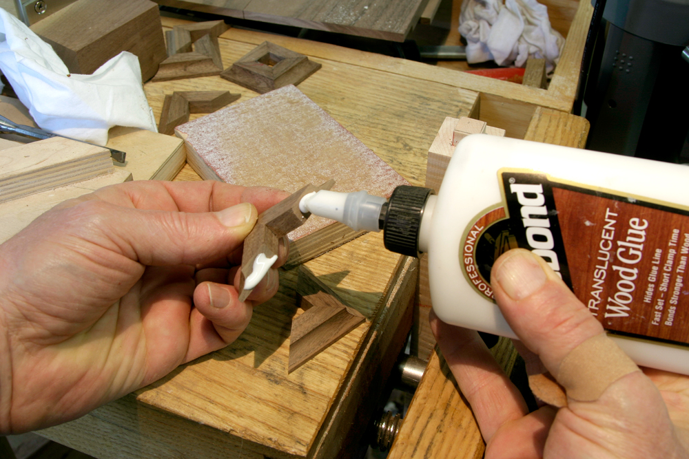 How To Glue Miter JointsWait a Minute Popular Woodworking