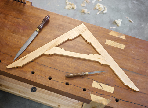 The English Layout Square: A Mystery and a Slideshow