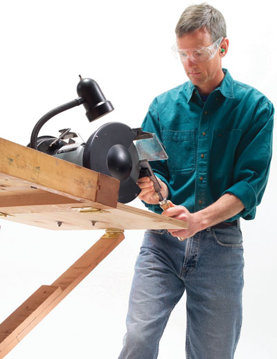 Hide-Away Tool Stand