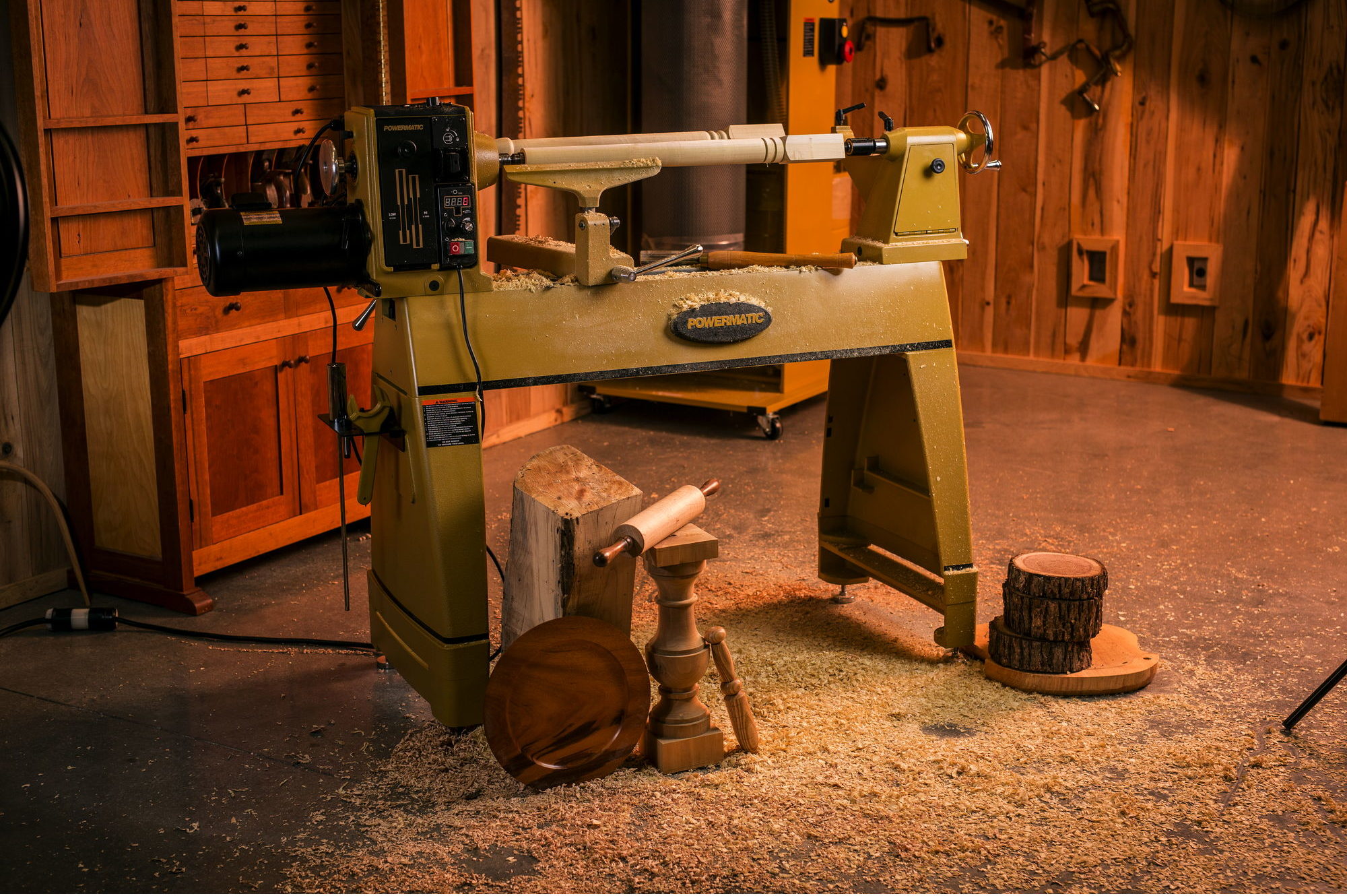 New Features on the Powermatic 3520C Lathe – Movable Digital Control, Integrated Riser Feet and More Mass