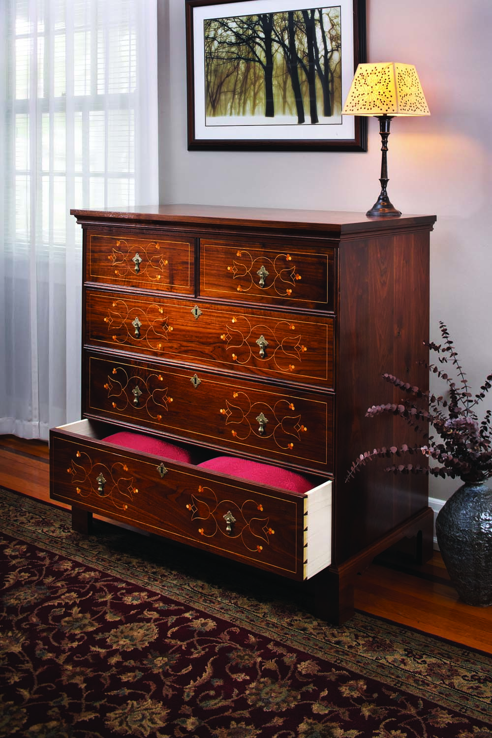 Line & Berry Chest of Drawers