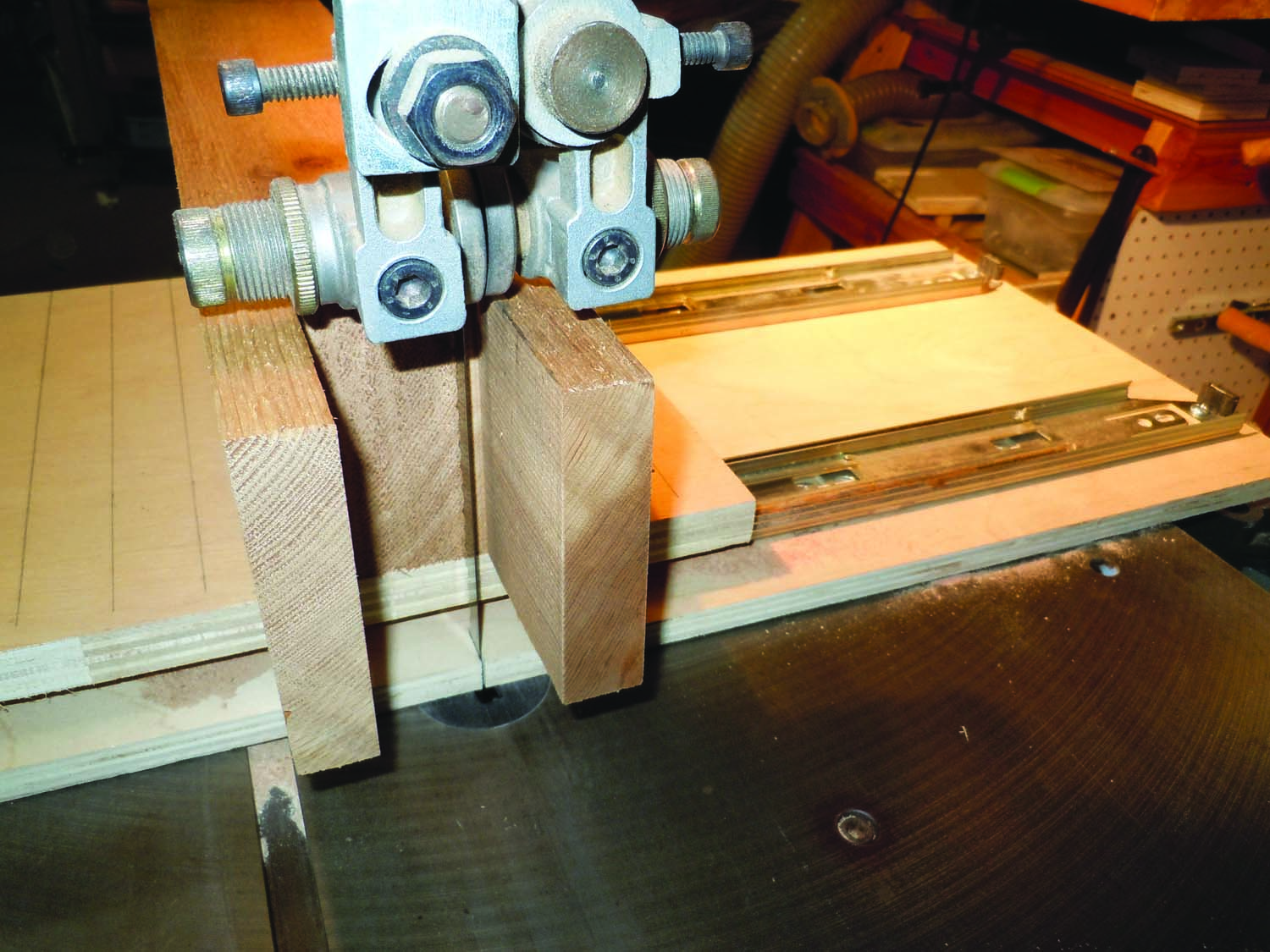 Sliding Bandsaw Fixture