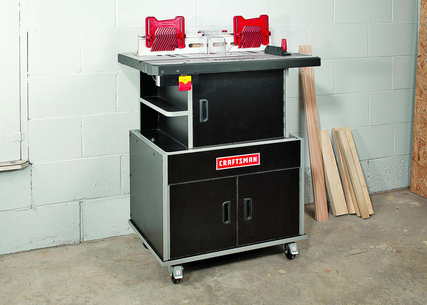 Router Table with Nice Features, Nice Price