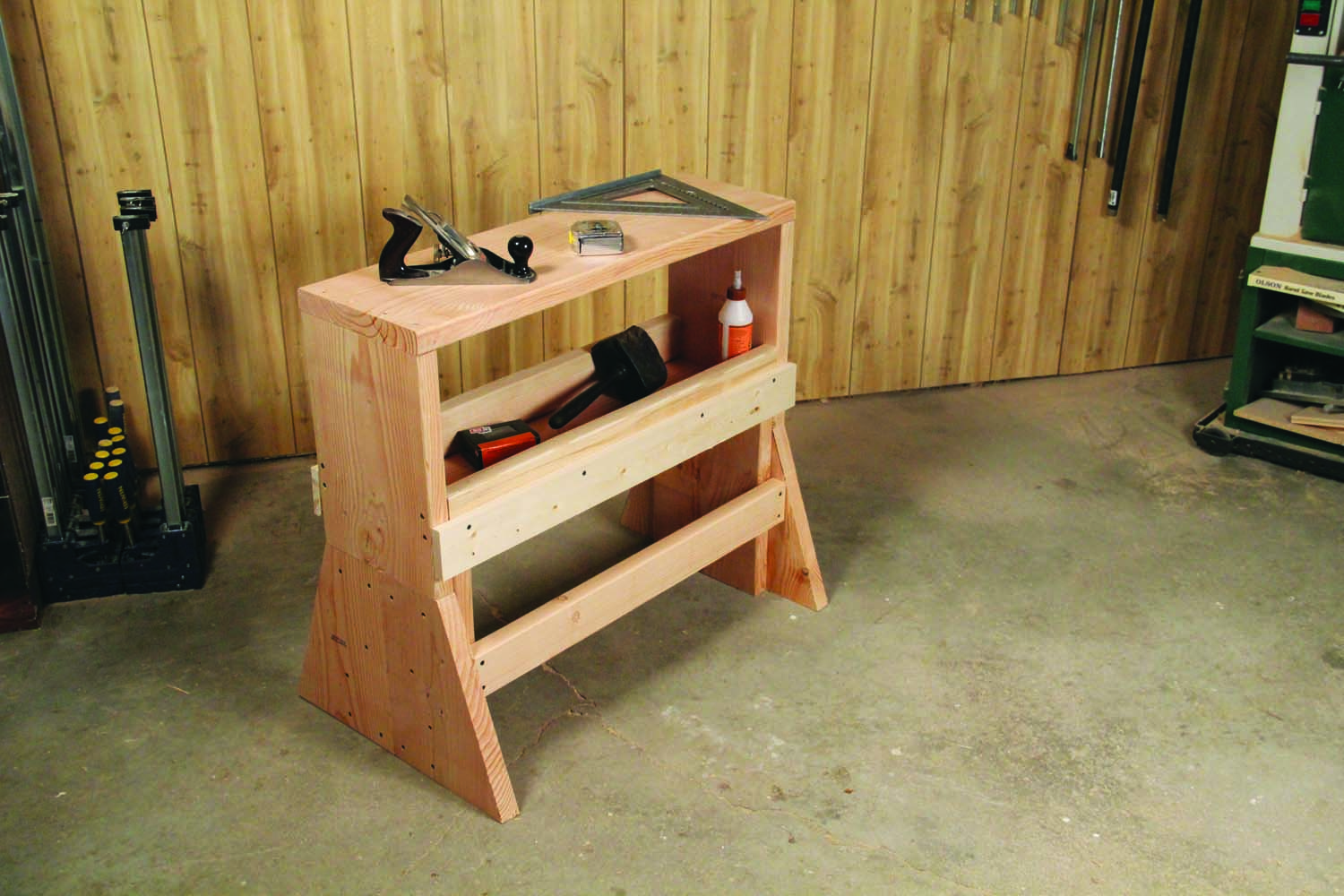 Portable Sawhorse Bench