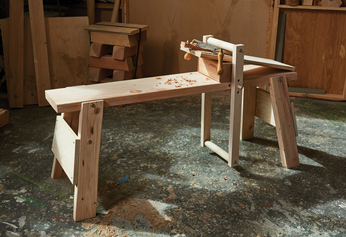 This knockdown shave horse from Amy Pate is small-shop friendly and perfect for apartment woodworkers. Learn to make this useful shop project.