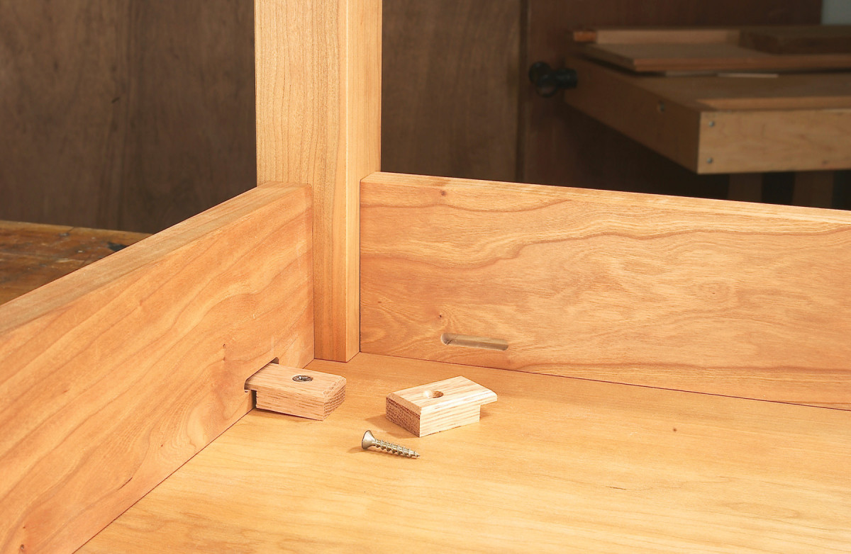 Elegant Tabletop Fasteners