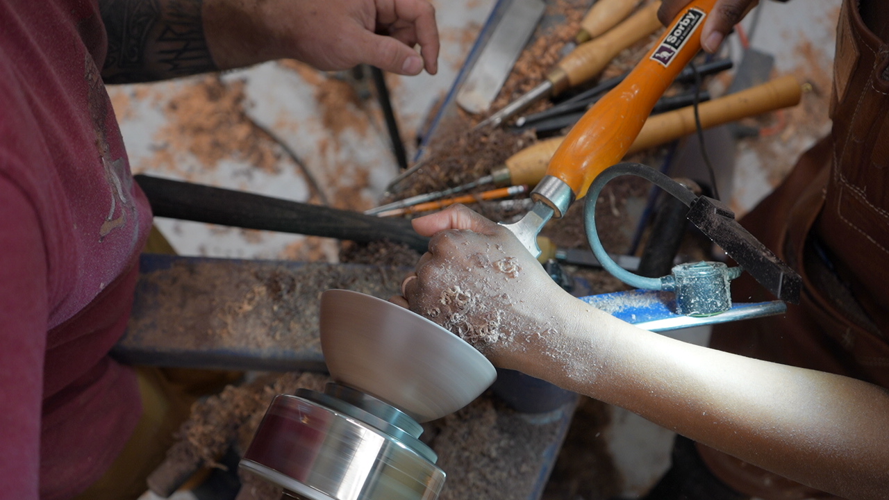 Morning Zen: Char & Logan Turn a Bowl