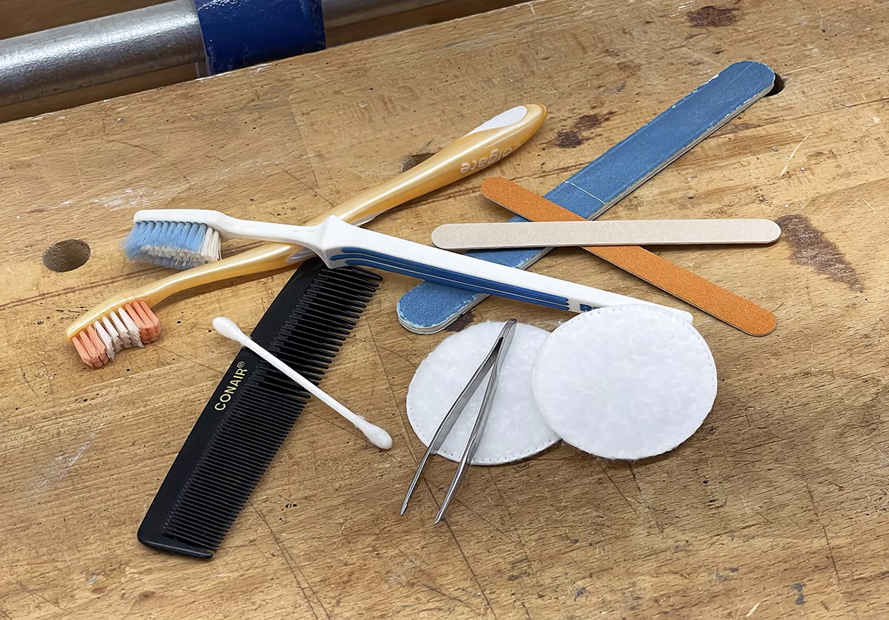 The Well-Groomed Woodworker