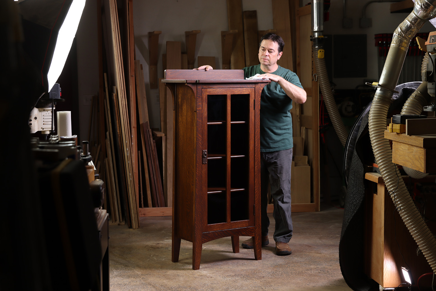 Build An Arts & Crafts Bookcase