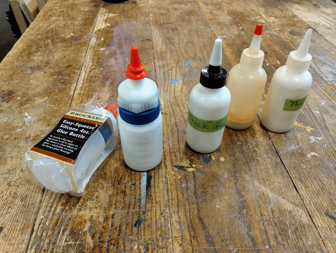 Fantastic Glue Bottle: A Small Upgrade That Solves Big Annoyances