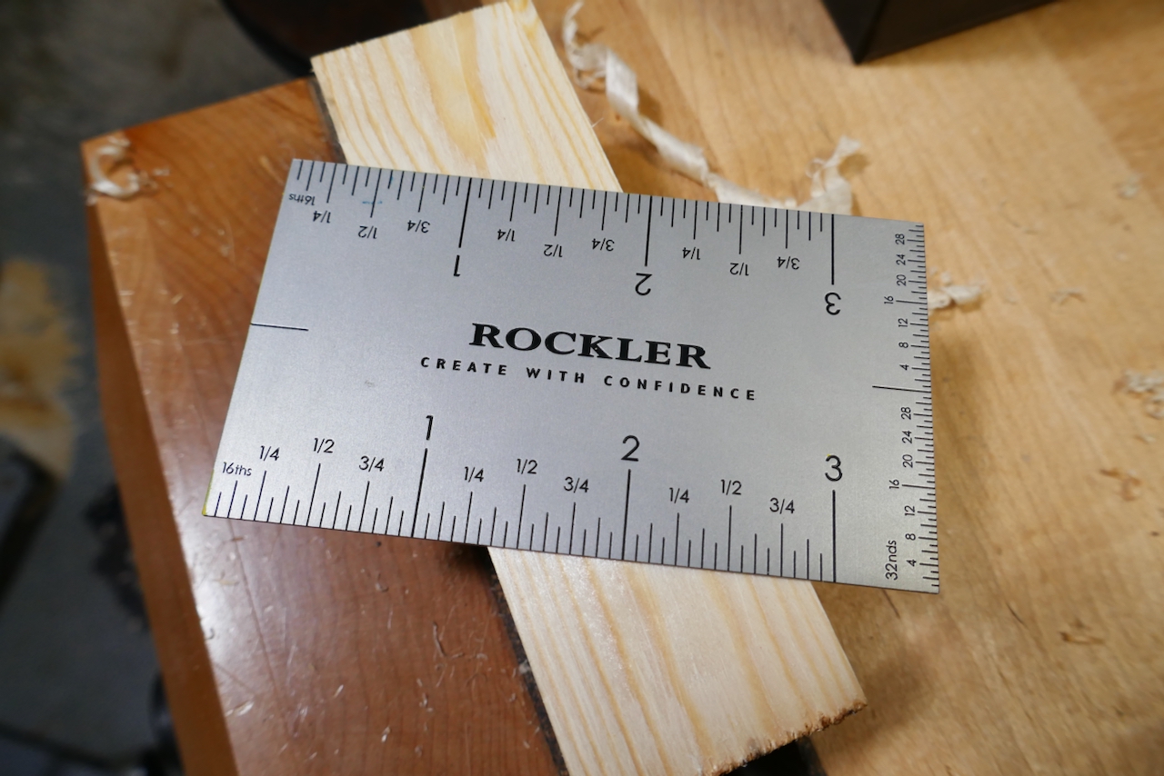 A Unique Style of Ruler to Check Out