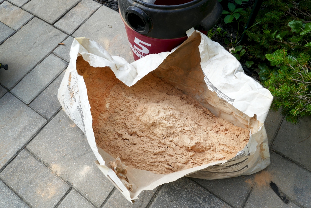 The Power of a Simple Shop Vac in Dust Collection