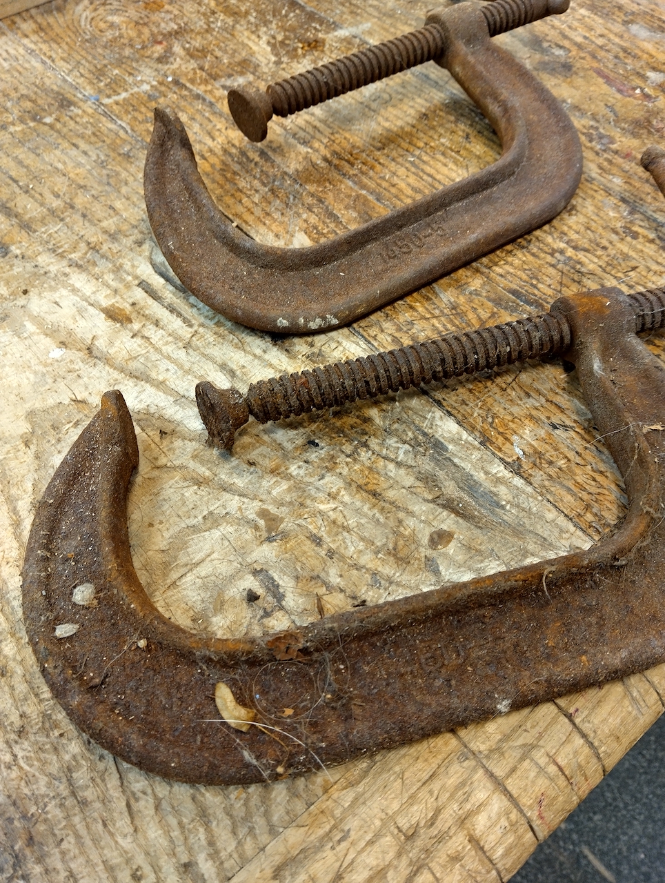 A Decisive Way to Release Rusted Parts and Bring a Tool Back to Life
