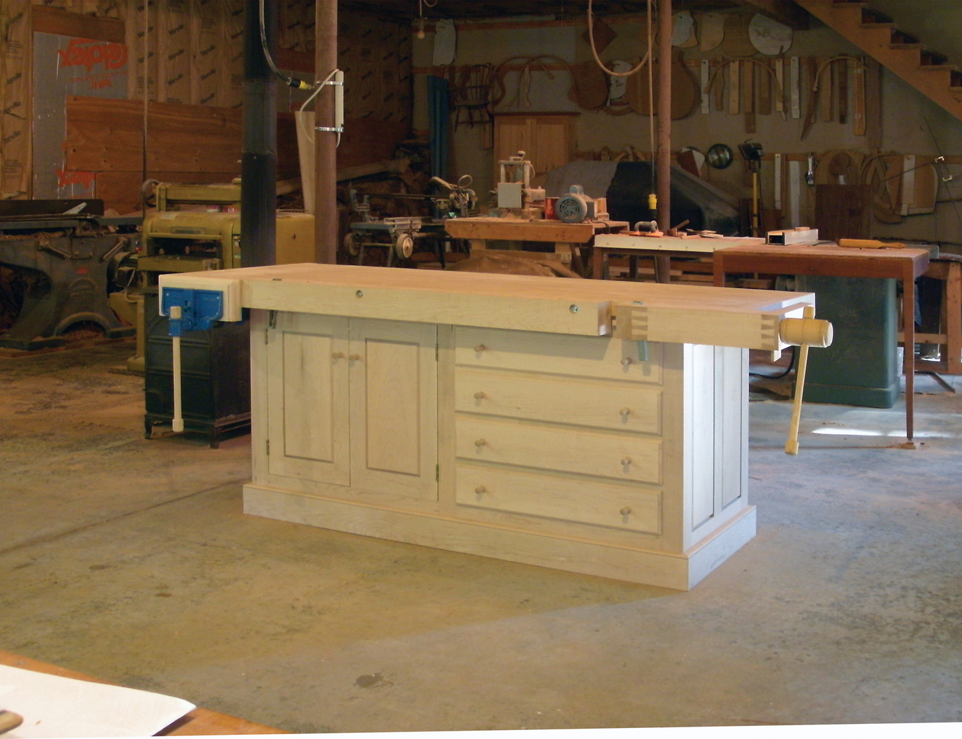 Steven’s Shaker Bench