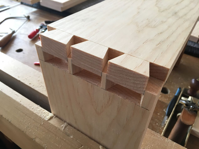 Chris Schwarz shares a dovetailing method perfect for beginners. This method helps build good habits when sawing and helps you fix any mistakes.