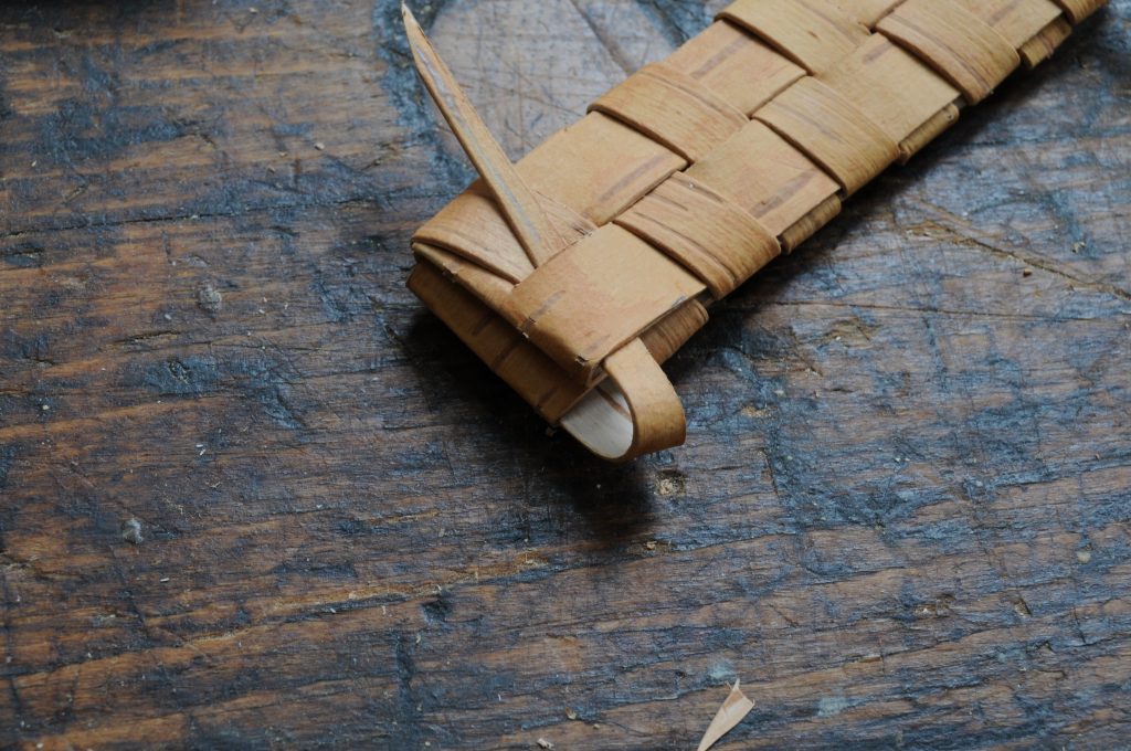 knife and sheath weaving