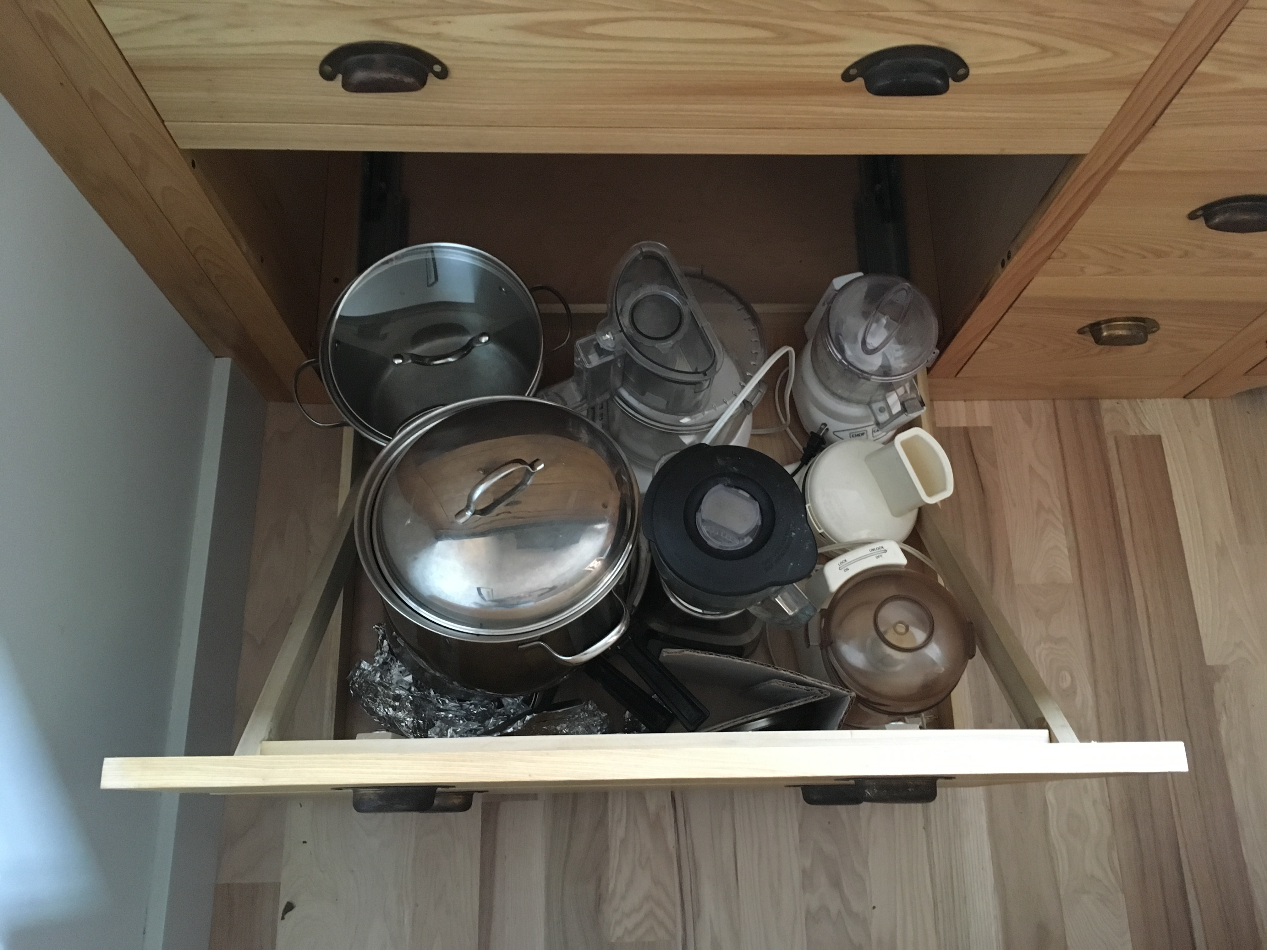 Convert a Kitchen Door Cabinet to Drawers