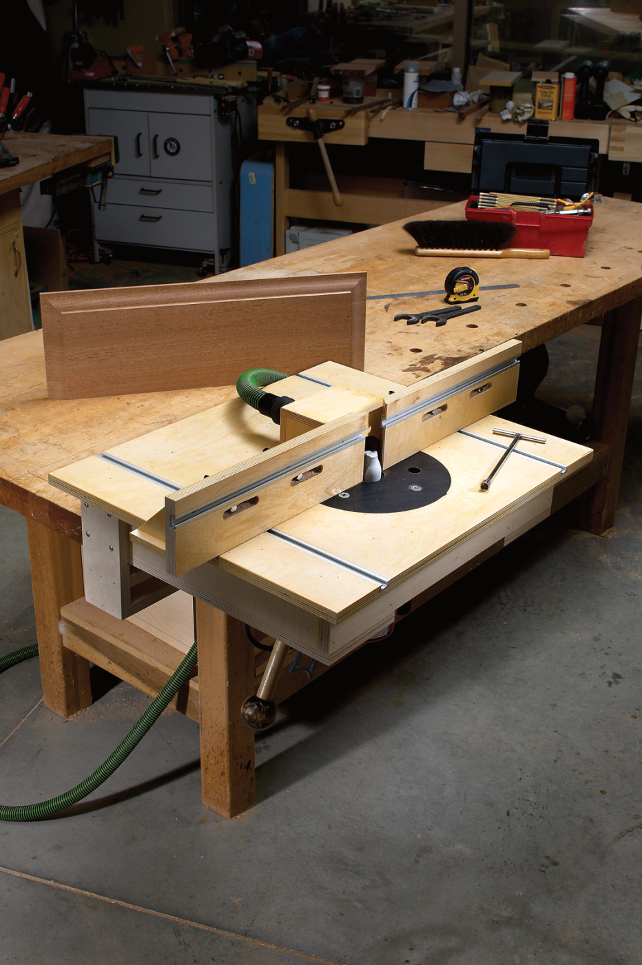 Working-Class Router Table - FineWoodworking