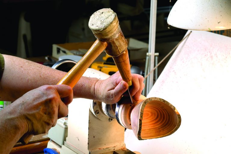 How to Turn a Live Edge Bowl Popular Woodworking