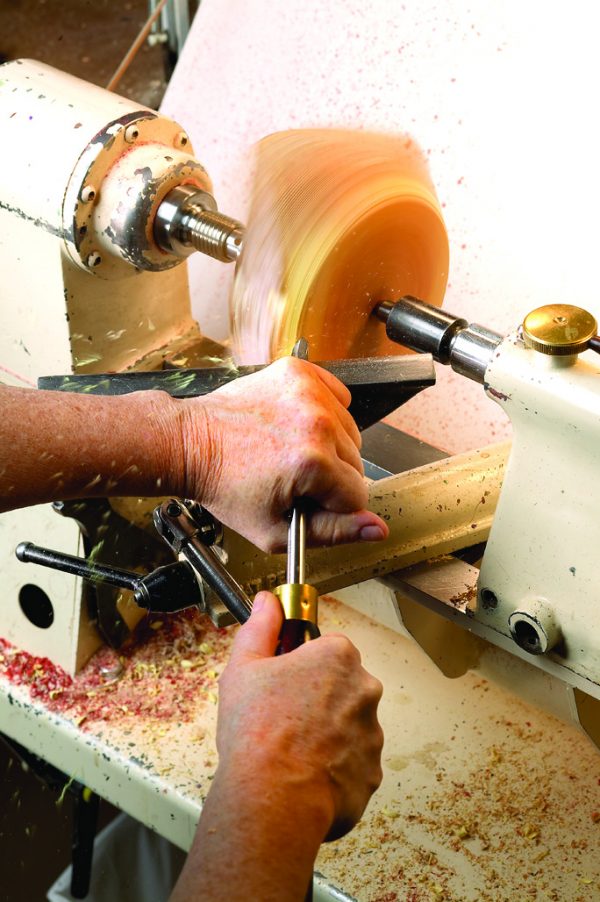 How to Turn a Live Edge Bowl Popular Woodworking