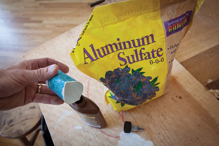 What’s The Best Glue for Furniture? Popular Woodworking