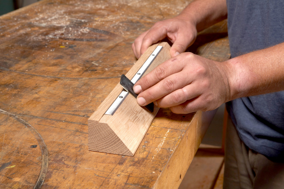 How to Sharpen Wood Planer Blades 