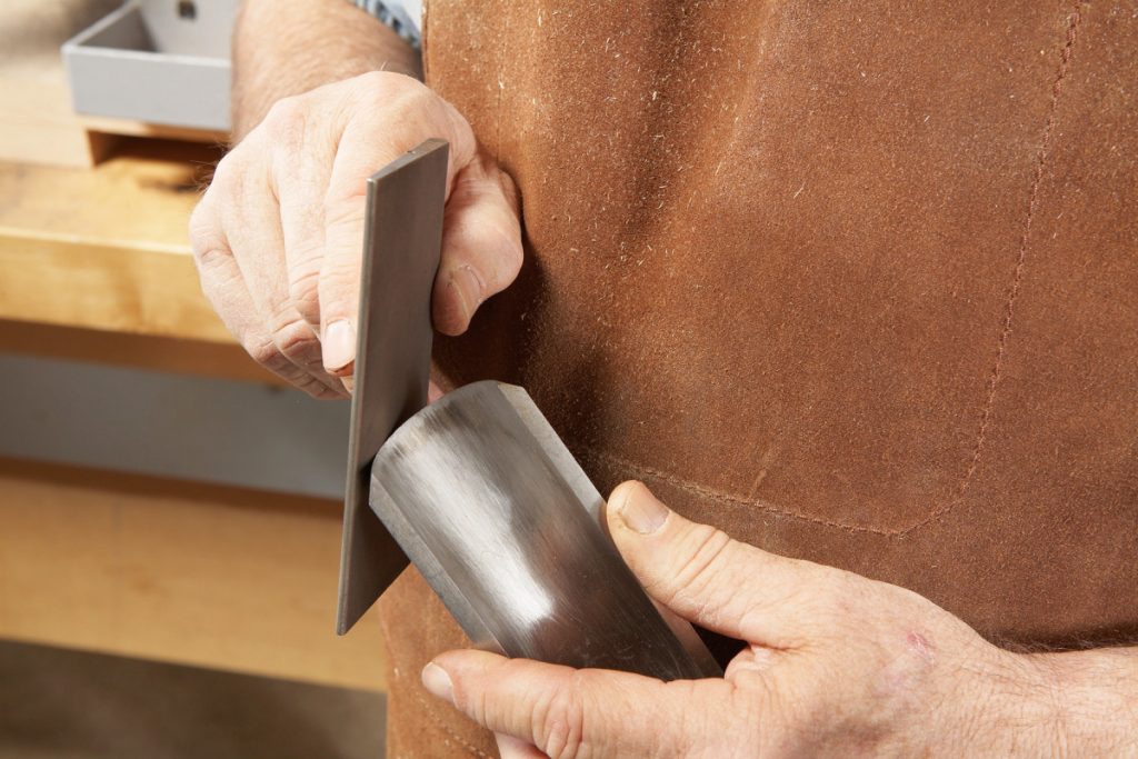 The Spindle Roughing Gouge Popular Woodworking