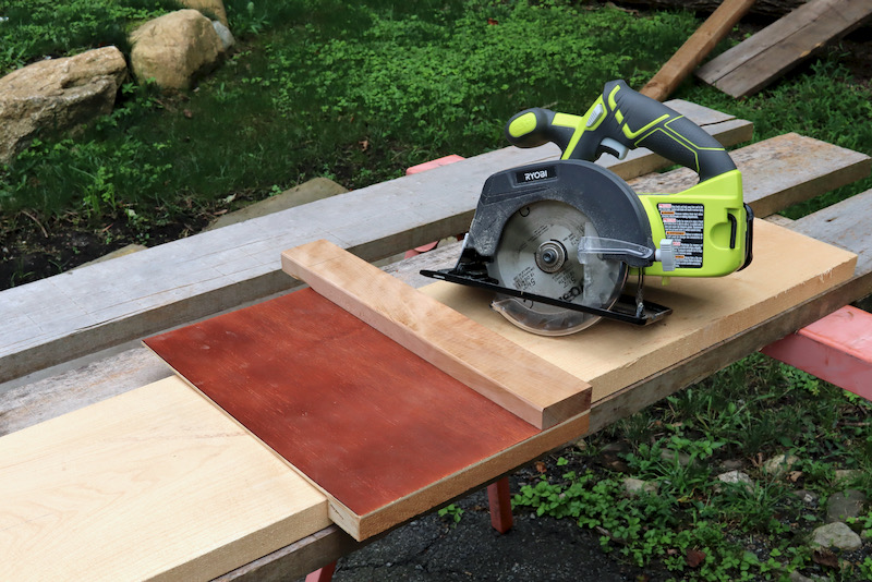 Build a Cross-Cutting Square for a Circular Saw