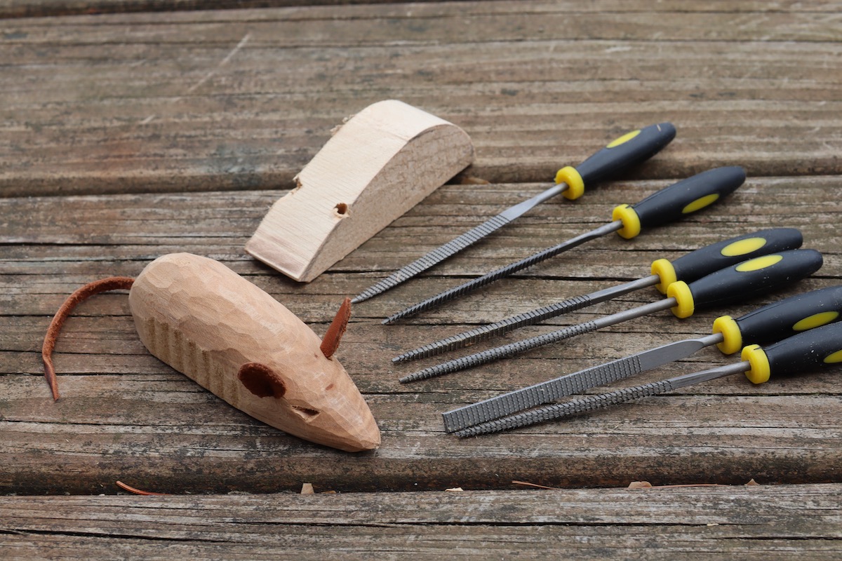 Which Dremel Bits To Use For Wood Carving - The Whittling Guide