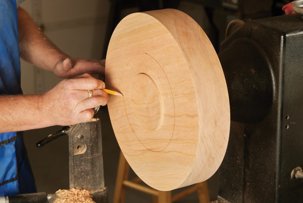 Carved Rim Bowl | Popular Woodworking