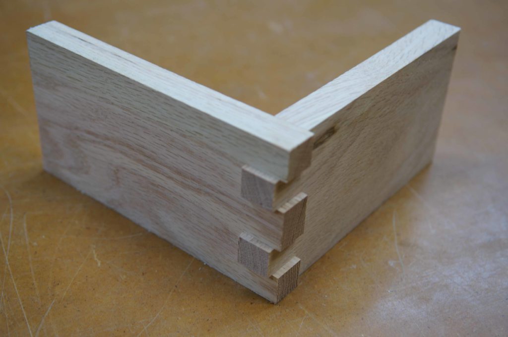 Greene & Greene Finger Joints on a Shop Made Dado Sled Popular