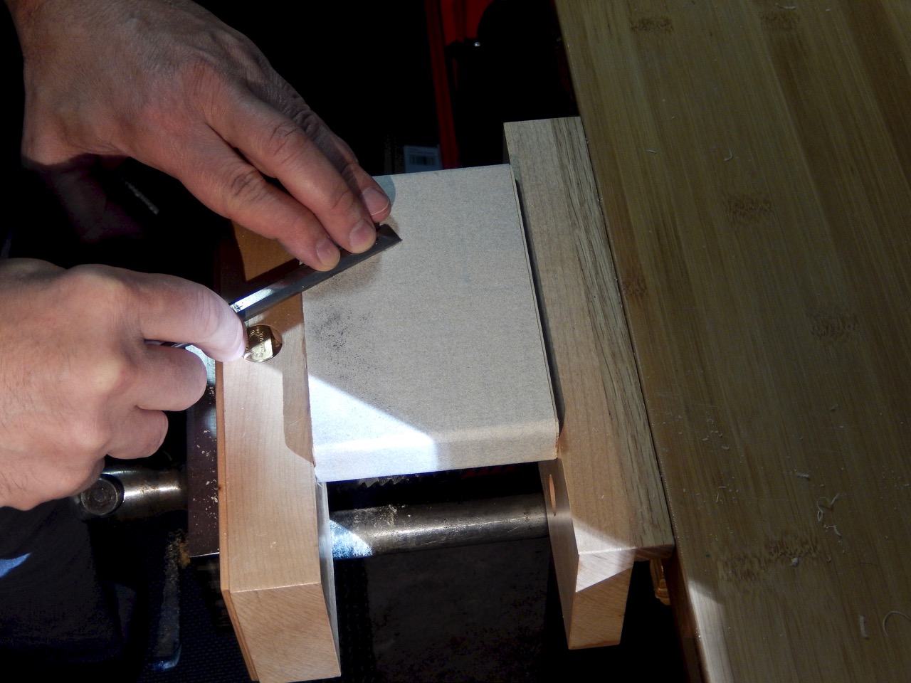 Sandpaper Sharpening & Honing, Part 2 Popular Woodworking Magazine