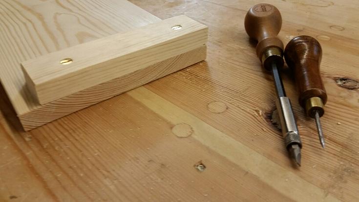 Making a strong bench hook