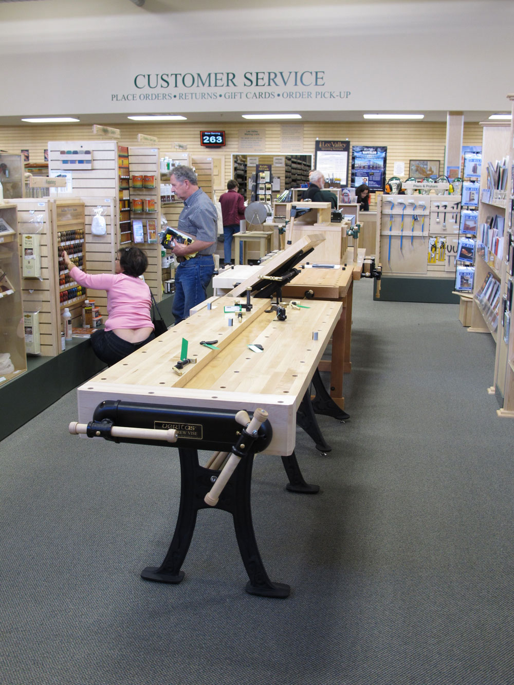A Visit to a Lee Valley Store - Popular Woodworking Magazine