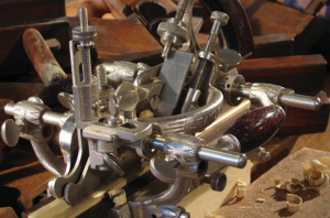 Woodworking tips from Roy Underhill on the Stanley combination planes