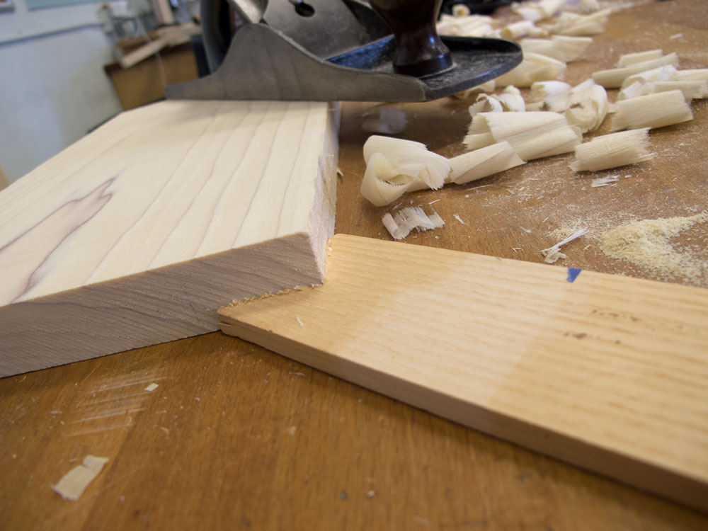 The Notched Batten a Great Workbench Trick - Popular